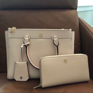 Tory Burch Robinson Small Double Zip Tote with Wallet